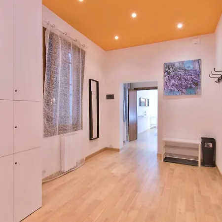 Appartement S & L House
